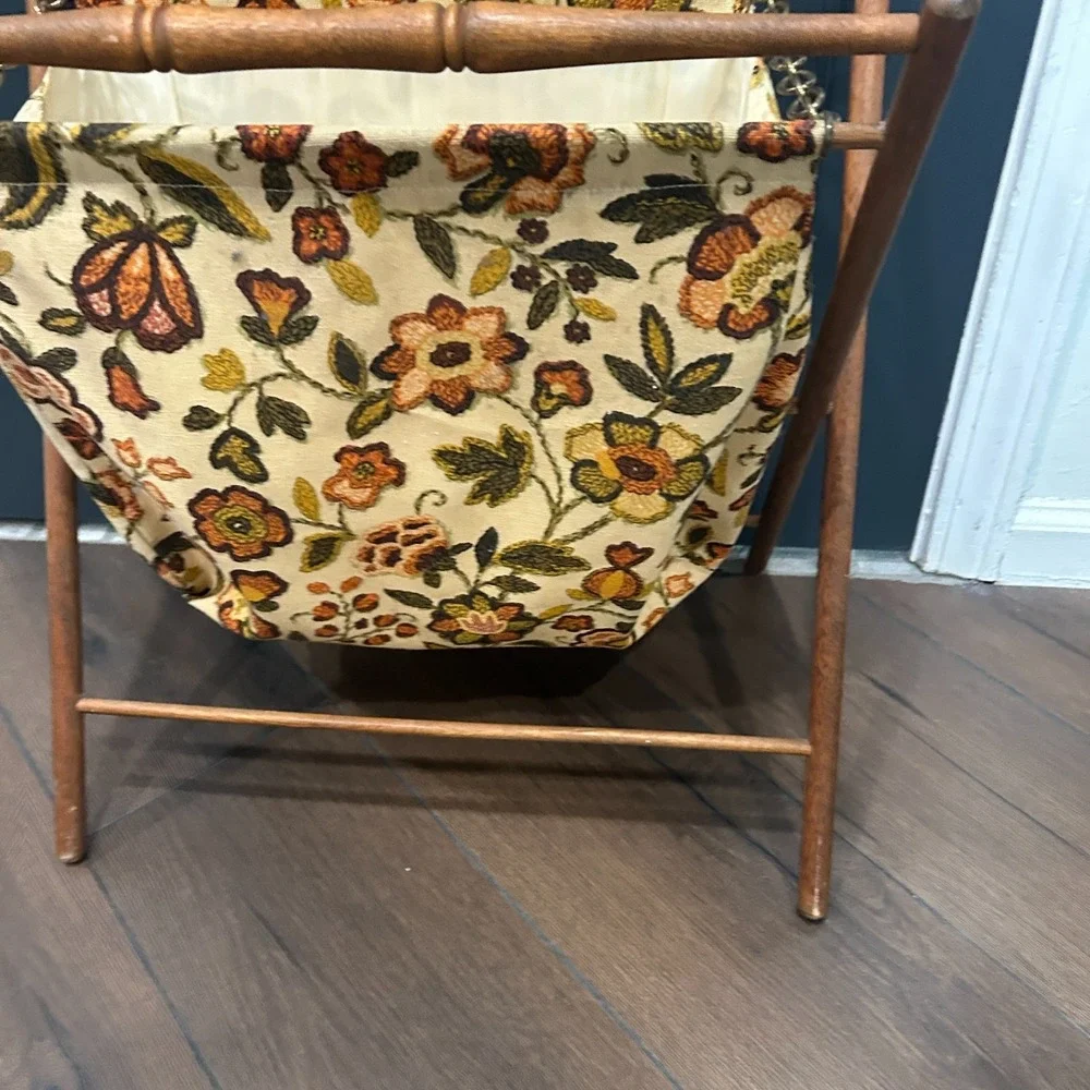 Vintage MCM Knitting Sewing Caddy Crochet Yarn Basket Folding Wood Frame Floral‎